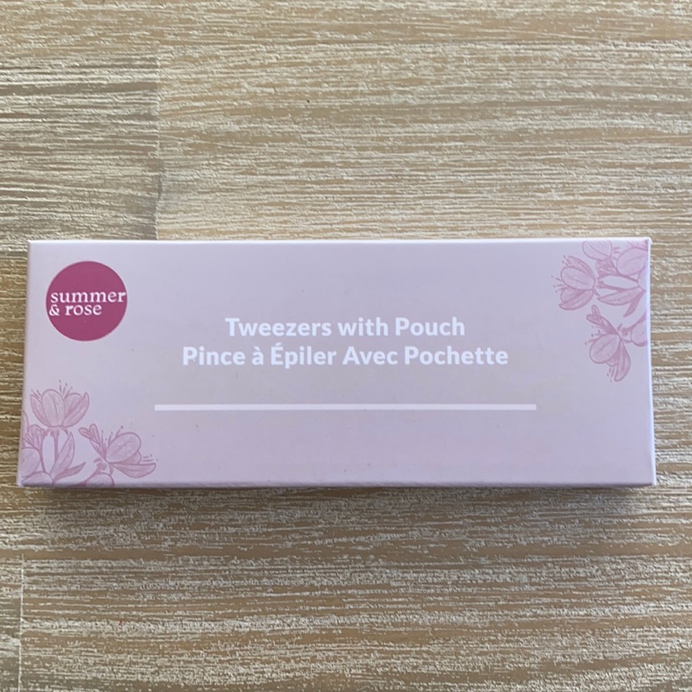 Floral tweezer and pouch